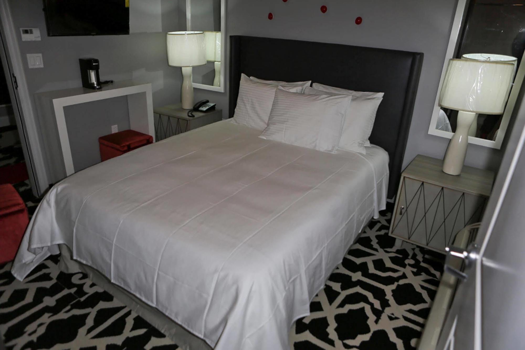 เล บง โฮเต็ล ฮอลลีวู้ด Hotel ลอสแอนเจลิส ภายนอก รูปภาพ