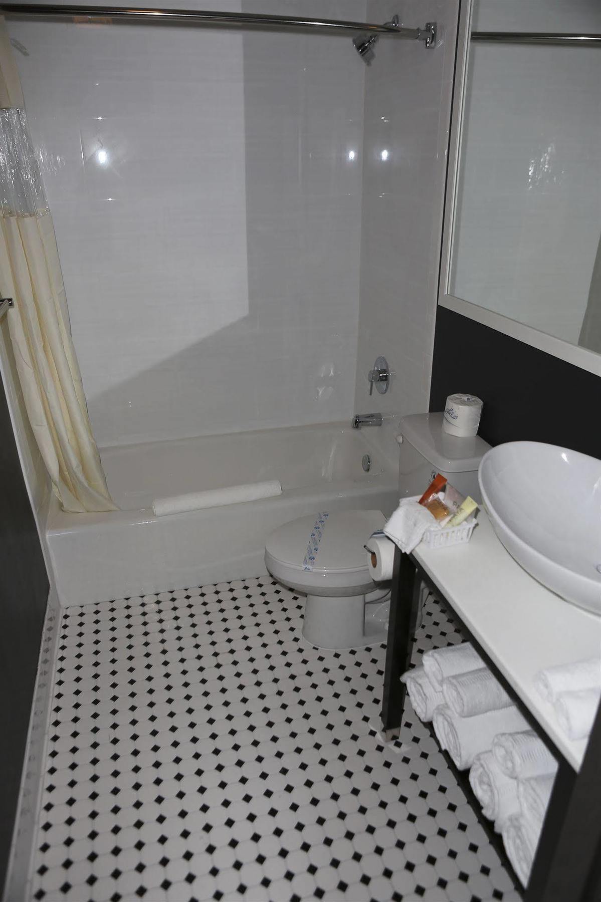 เล บง โฮเต็ล ฮอลลีวู้ด Hotel ลอสแอนเจลิส ภายนอก รูปภาพ